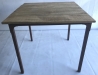 Table en acier et bois de manguier 80x80 marron
